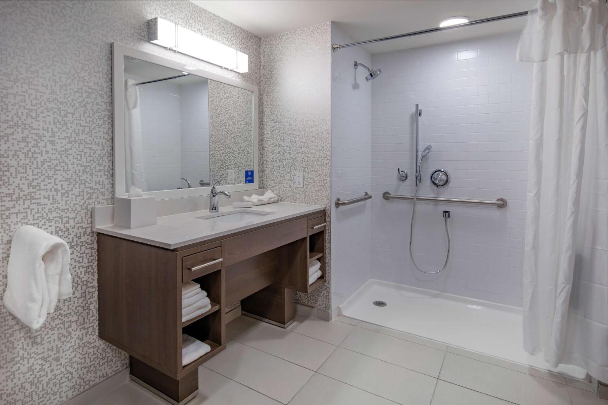 Home2 Suites By Hilton Wayne, Nj Εξωτερικό φωτογραφία