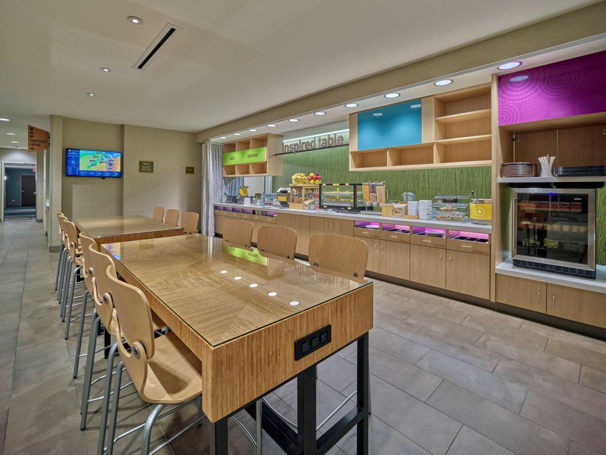 Home2 Suites By Hilton Wayne, Nj Εξωτερικό φωτογραφία