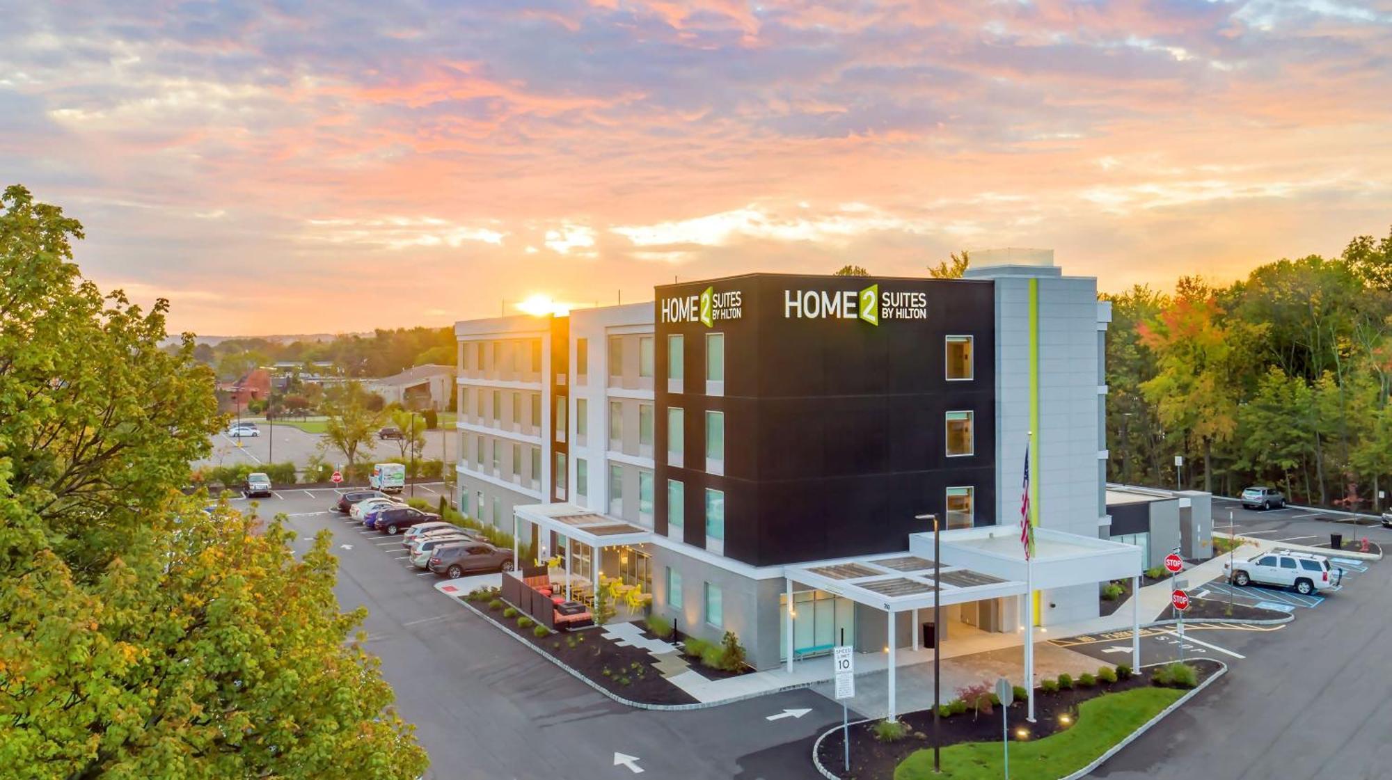 Home2 Suites By Hilton Wayne, Nj Εξωτερικό φωτογραφία